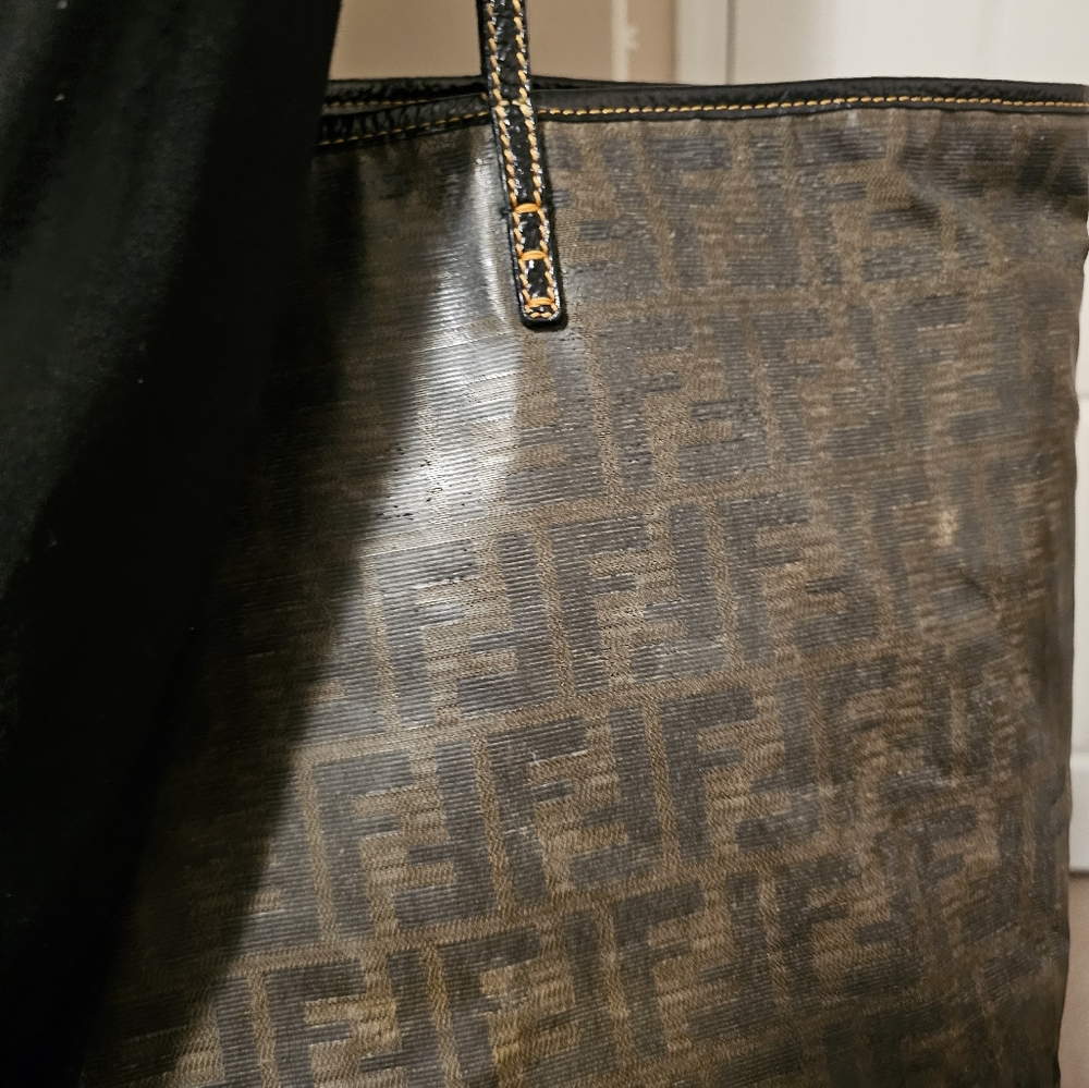 Authentic FENDI Zucca Spalmati Coated Canvas Tote - Picture 13 of 16